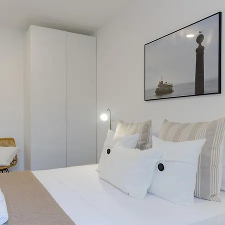 The Loghouse Lisbona